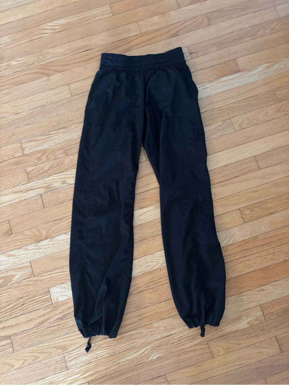 Lululemon Dance Studio pants black size 6